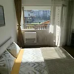 Royal Towers Mountain View 公寓
