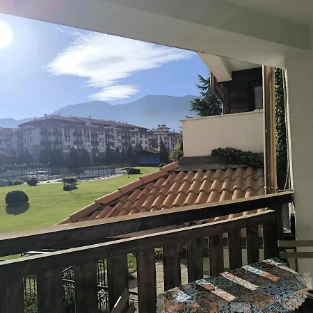 Royal Towers Mountain View * 班斯科