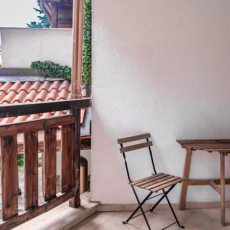 Royal Towers Mountain View *