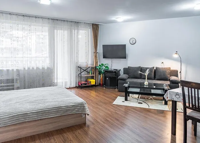 Апартамент Royal Towers Mountain View *