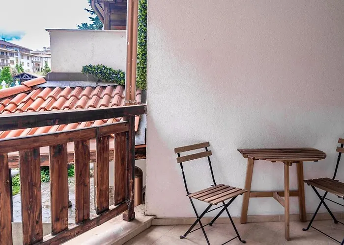 Royal Towers Mountain View *